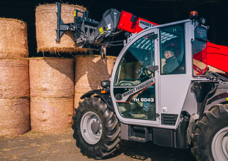 Teleszkópos rakodók Massey Ferguson TH.8043 H