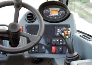 Teleszkópos rakodók Bobcat TL470HF Agri