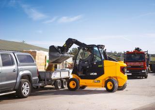Teleszkópos rakodók JCB TLT30D 