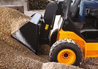Teleszkópos rakodók JCB TLT35D