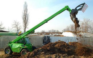 Teleszkópos rakodók Merlo Turbofarmer P 38.10