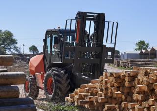 Terepjáró targoncák Ausa C 401 H x4