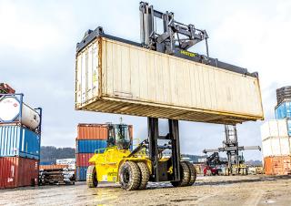 Terepjáró targoncák Hyster H1050XD-CH