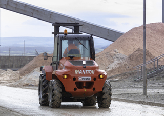 Terepjáró targoncák Manitou M 50-4