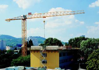 Toronydaruk - merevgém - felülforgó Liebherr 50 EC-B 5