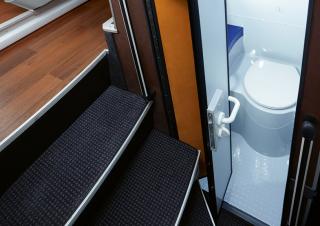 Buszok és kisbuszok Túristabuszok/autóbuszok Setra S 516 HDH