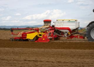 Vetőgépek Pöttinger Aerosem VT 5000 DD