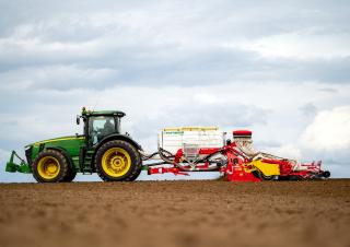 Vetőgépek Pöttinger Aerosem VT 6000 DD