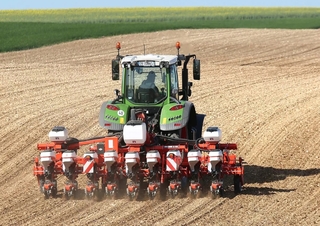 Vetőgépek Kuhn Maxima 3 M