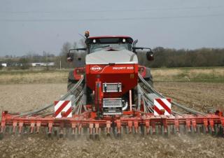 Vetőgépek Kuhn Megant 600-40