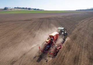 Vetőgépek Väderstad Spirit 400S