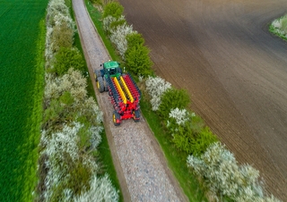Vetőgépek Väderstad Tempo L 24