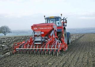 Vetőgépek Kuhn Venta EC 300-30 MD