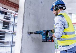 Vezetéknélküli eszközök Vezetéknélküli fúrókalapácsok Bosch GBH 18V-36 C