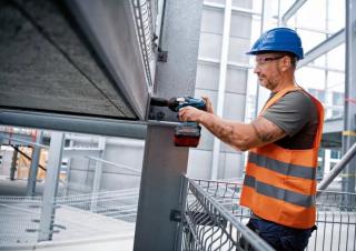 Vezetéknélküli eszközök Vezetéknélküli ütvecsavarozók és csavarkulcsok Bosch GDS 18V-1000 C