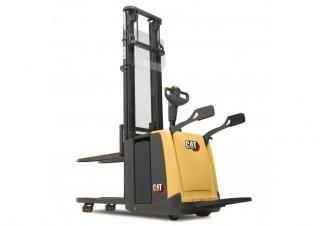 Raklapszállítók Vezetőállásos raklapemelők Caterpillar NSV12P(I)