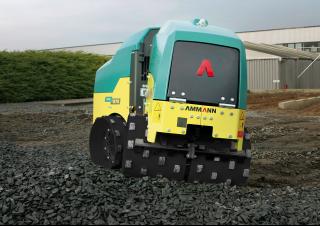 Hengerek Vibrációs padkahengerek Ammann ARR 1575 T4f