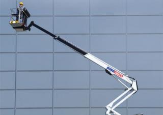 Gémes személyemelők Vontatható csuklógémes munkaállványok Dino Lift Dino 160XT II