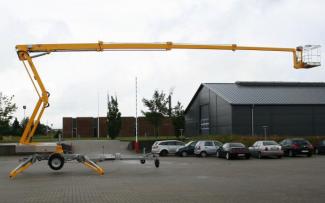 Gémes személyemelők Vontatható csuklógémes munkaállványok OMMELIFT Omme 2300EXBB