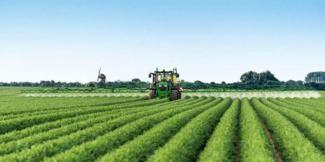 Vontatható szántóföldi permetezők John Deere M724