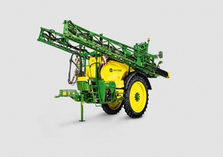 Vontatható szántóföldi permetezők John Deere R732i