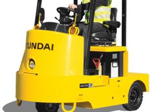 Vontatók Hyundai 40 TA 7