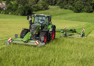 Vontatott kaszák - tárcsa és cond. Fendt Slicer 313 T KC