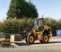 Gumikerekes homlokrakodók JCB 411 HT