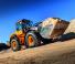Gumikerekes homlokrakodók JCB 437 HT