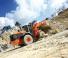 Gumikerekes homlokrakodók Hitachi ZW 310