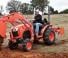 Járművek Kompakt kommunális traktorok Kubota B2231 DB