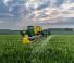 Önjáró  szántóföldi permetezők John Deere R4050i