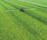 Vontatható szántóföldi permetezők John Deere M 944 i
