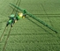 Vontatható szántóföldi permetezők John Deere R944i