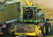 2WD silózók John Deere 7450