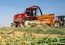2WD silózók Case IH Mammut 8790