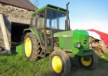 2WD traktorok John Deere 1030