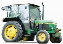2WD traktorok John Deere 1750 H