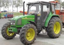2WD traktorok John Deere 3200 Std
