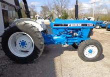 2WD traktorok Ford-NH 3430