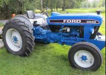 2WD traktorok Ford-NH 3930