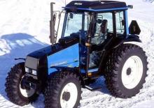 2WD traktorok Valtra 600-2