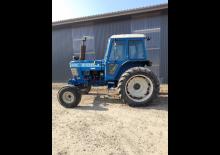 2WD traktorok Ford-NH 6710