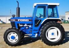2WD traktorok Ford-NH 7710