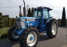 2WD traktorok Ford-NH 7910
