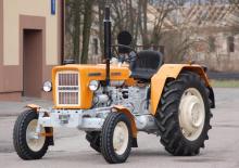 2WD traktorok Ursus C-330 M