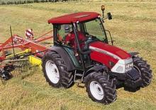 2WD traktorok McCormick CX 80