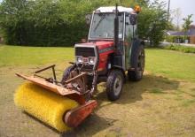 2WD traktorok Massey Ferguson MF 354 F