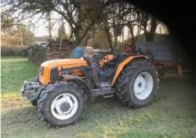 2WD traktorok Renault PALES 230