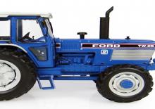 2WD traktorok Ford-NH TW-25
